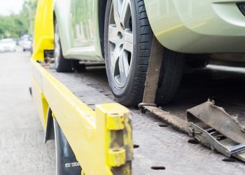 „Zabrali mi auto za jazdę po&nbsp;alkoholu” - Czy&nbsp;sąd zawsze musi orzec przepadek pojazdu?