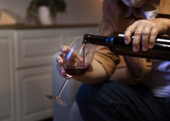 Nadpicie alkoholu po&nbsp;zakończeniu jazdy. Jak się bronić?